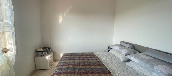 3 rooms Apartment in Ventimiglia, Italy No. 96400 9