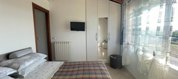 3 rooms Apartment in Ventimiglia, Italy No. 96400 16