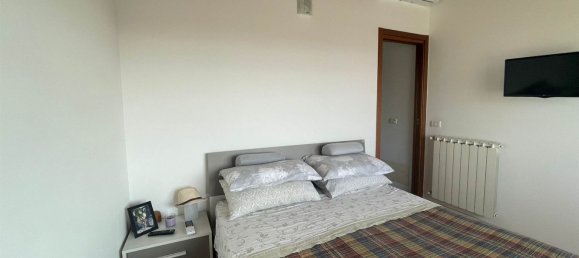 3 rooms Apartment in Ventimiglia, Italy No. 96400 11