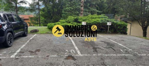 4-salle Appartement à Lavena Ponte Tresa, Italy No. 1670 6