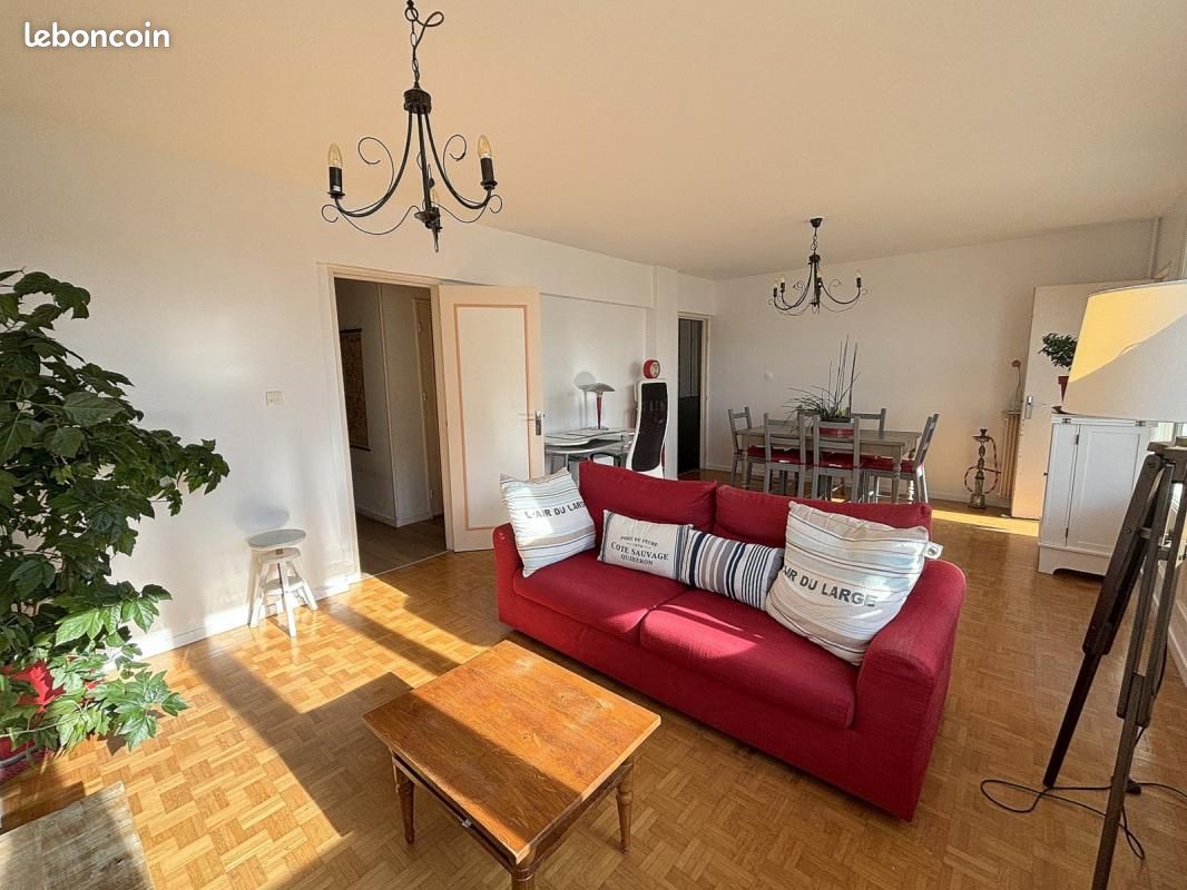 3 غرف نوم شقة في Dijon, France رقم 289853