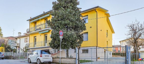 Apartamento de 4 divisões em Valsamoggia, Italy N.º 5155 2