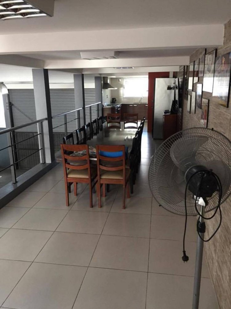 230m² Building in Mar del Plata, Argentina No. 107754