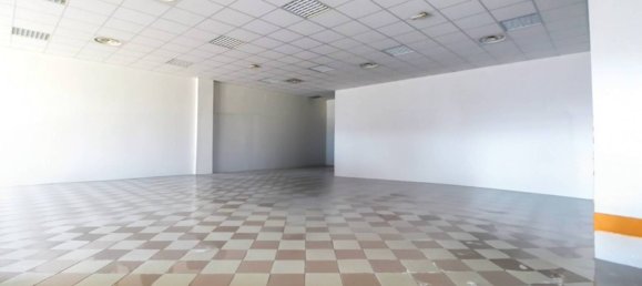 3 rooms Commercial property in Montirone, Italy No. 72860 8