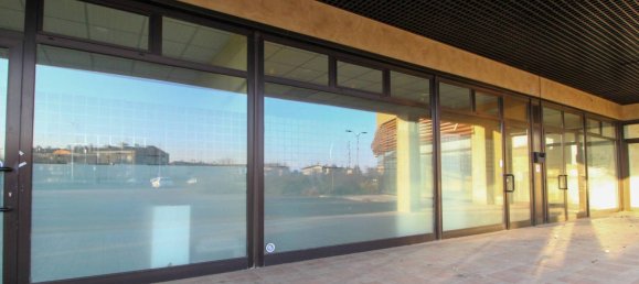 3 rooms Commercial property in Montirone, Italy No. 72860 10