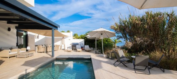 6 bedrooms Villa in Marbella, Spain No. 4631 6