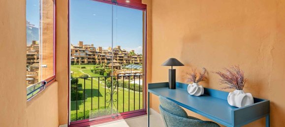 4 bedrooms Apartment in Estepona, Spain No. 166793 9