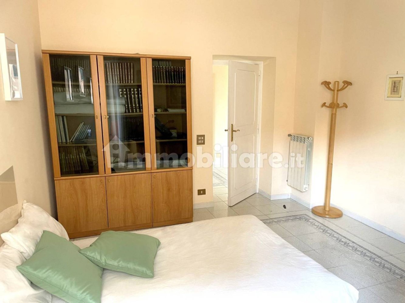 3 bedrooms Apartment in Rome, Italy No. 48587