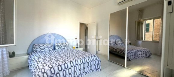 3 bedrooms Apartment in Rome, Italy No. 48587 5