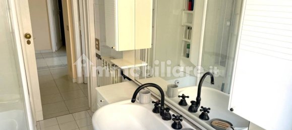 3 bedrooms Apartment in Rome, Italy No. 48587 29