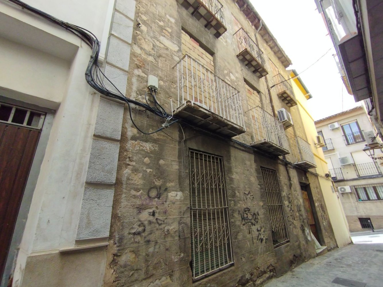  بناية في Jaen, Spain 231متر مربع رقم 249596