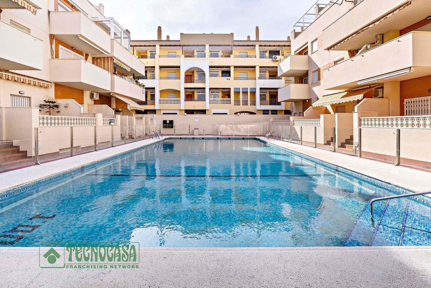 3 غرف نوم شقة في Roquetas de Mar, Spain رقم 149543