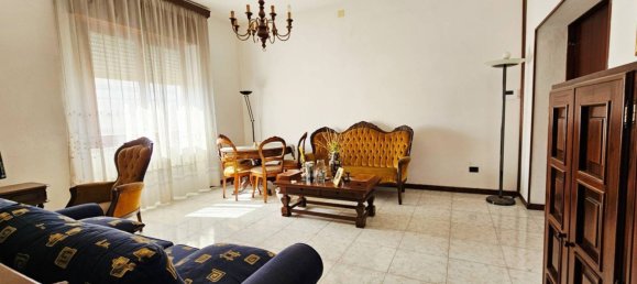 4 rooms Apartment in Cagliari, Italy No. 284001 3