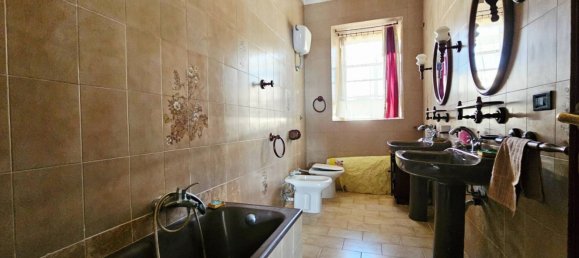 4 rooms Apartment in Cagliari, Italy No. 284001 11