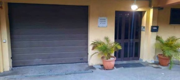 Квартира с 3 комнатами в Мессина, Италия № 47846 12