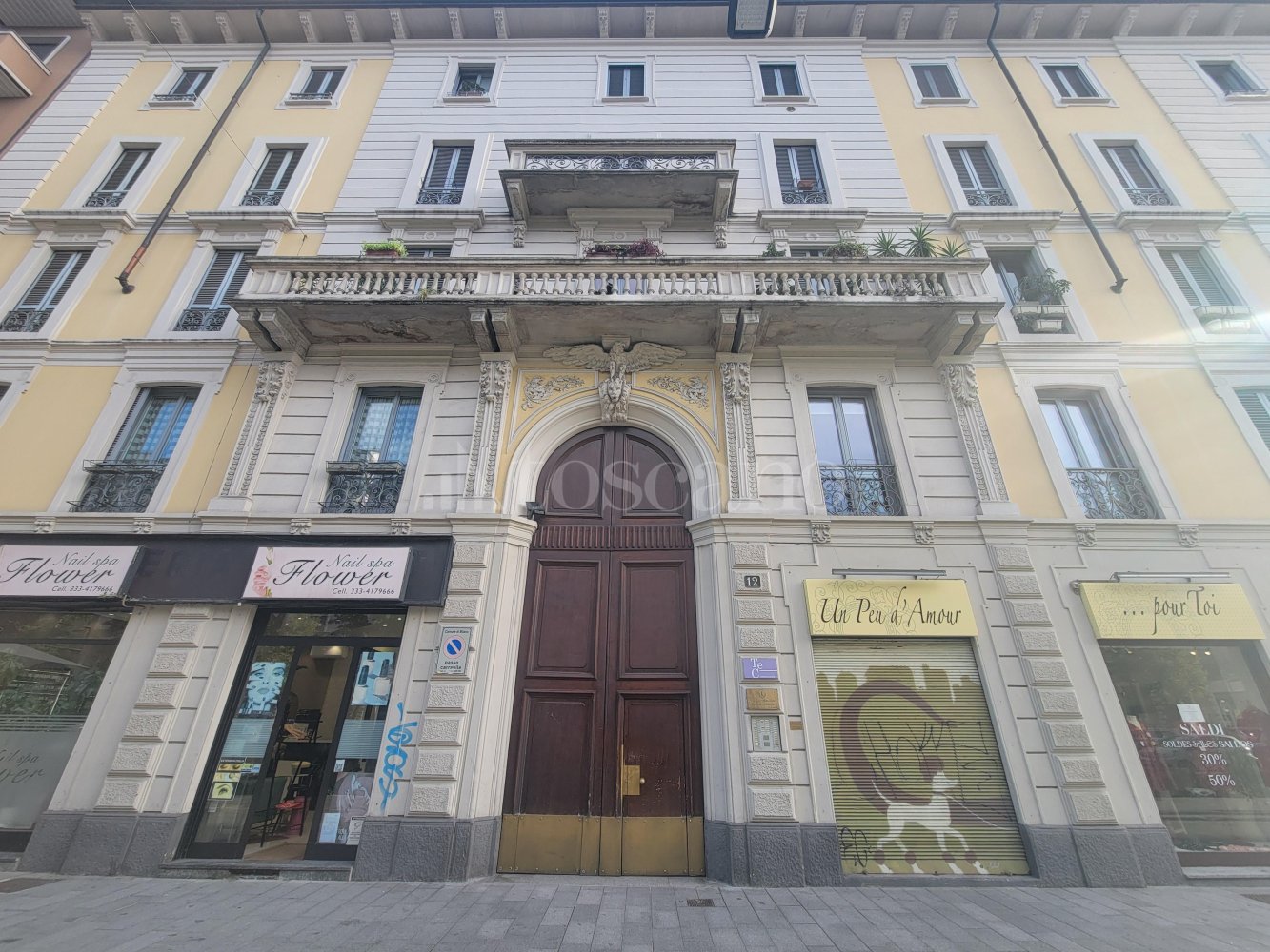 3-Zimmer Gewerbliche Immobilie in Milan, Italy, Nr. 311309