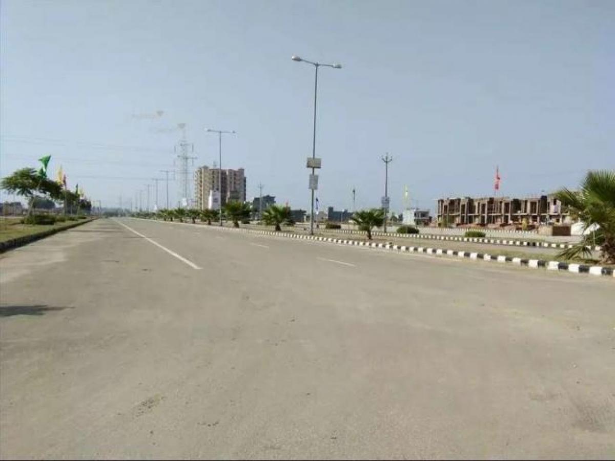  قطعة أرض في Mohali, India رقم 39588