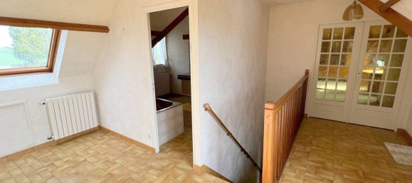 5 bedrooms House in Chaumont-en-Vexin, France No. 66767 6