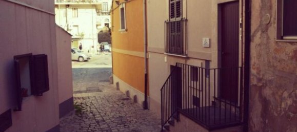 4 bedrooms Apartment in Modica, Italy No. 376410 10