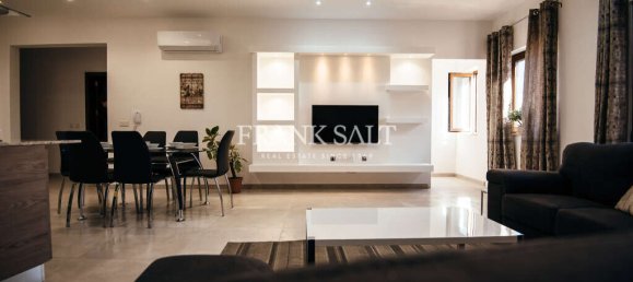 4 bedrooms Maisonette in Zebbug, Malta No. 4067 5