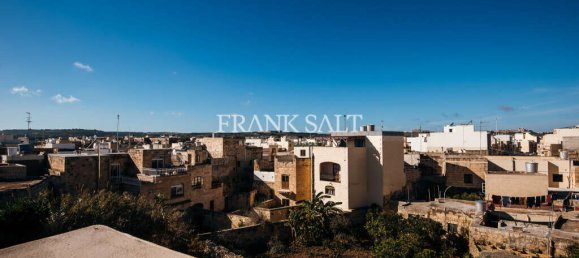 4 bedrooms Maisonette in Zebbug, Malta No. 4067 15