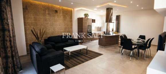 4 bedrooms Maisonette in Zebbug, Malta No. 4067 6