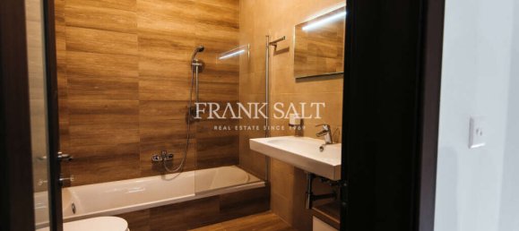 4 bedrooms Maisonette in Zebbug, Malta No. 4067 13