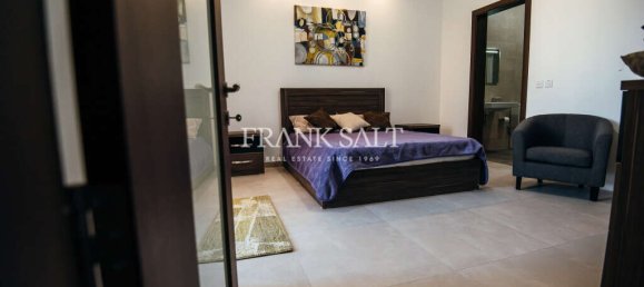 4 bedrooms Maisonette in Zebbug, Malta No. 4067 9