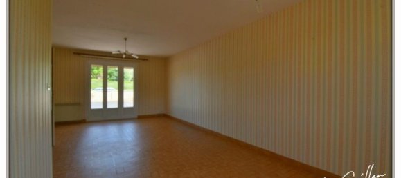 2 chambres Maison de ville à Châteaumeillant, France No. 210437 16