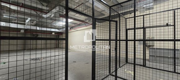 410.6m² Warehouse in Nadd Al Hammar, UAE No. 42727 7
