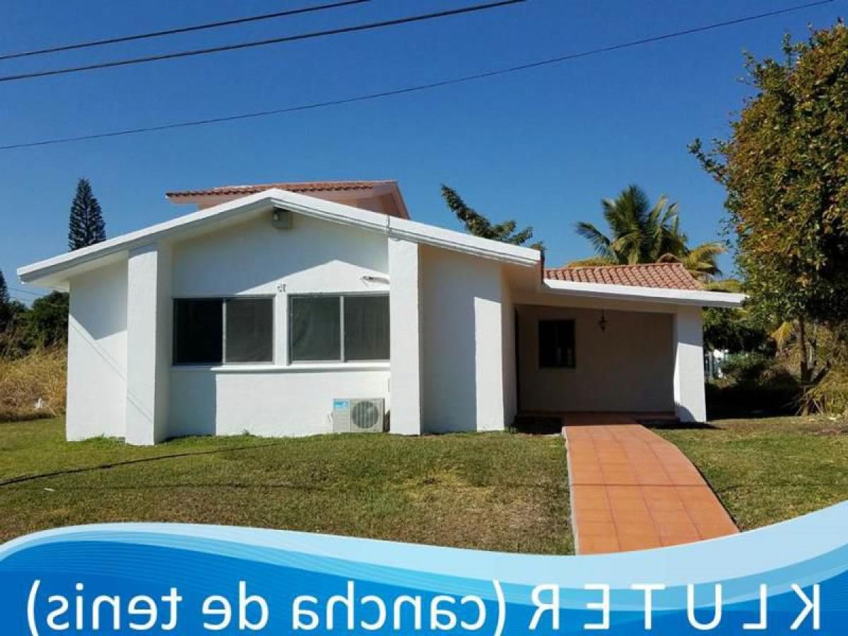 3 bedrooms House in Morelos, Mexico No. 169181