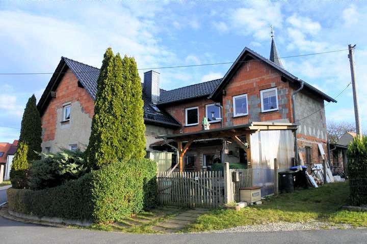 Дом с 5 спальнями в Зальфельд-Рудольштадт, Германия № 234244