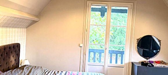 3 bedrooms House in Bornel, France No. 44007 6