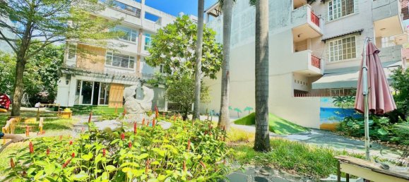 280m² Townhouse in District 7, Vietnam No. 19953 4