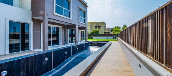 7 bedrooms Villa in Emirates Hills, UAE No. 12213 27