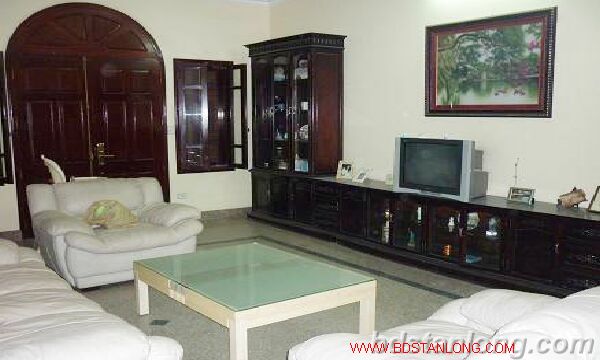 Вилла с 6 спальнями в Намтыльем, Вьетнам № 7189