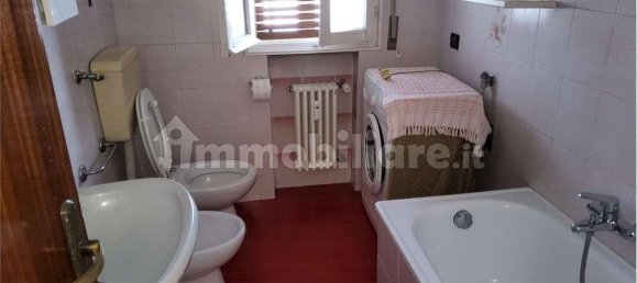 4-salle Appartement à Venice, Italy No. 22608 9