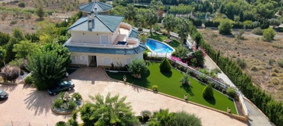 Villa T5 em Hondon De Las Nieves, Spain N.º 67470 2