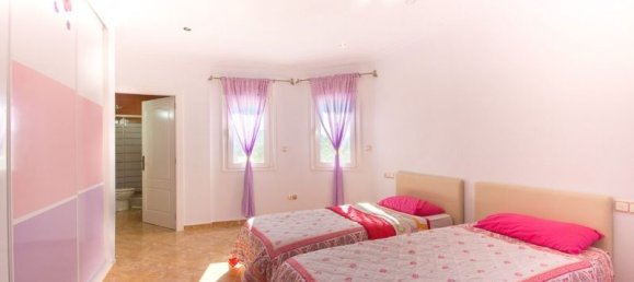 Villa T5 em Hondon De Las Nieves, Spain N.º 67470 28