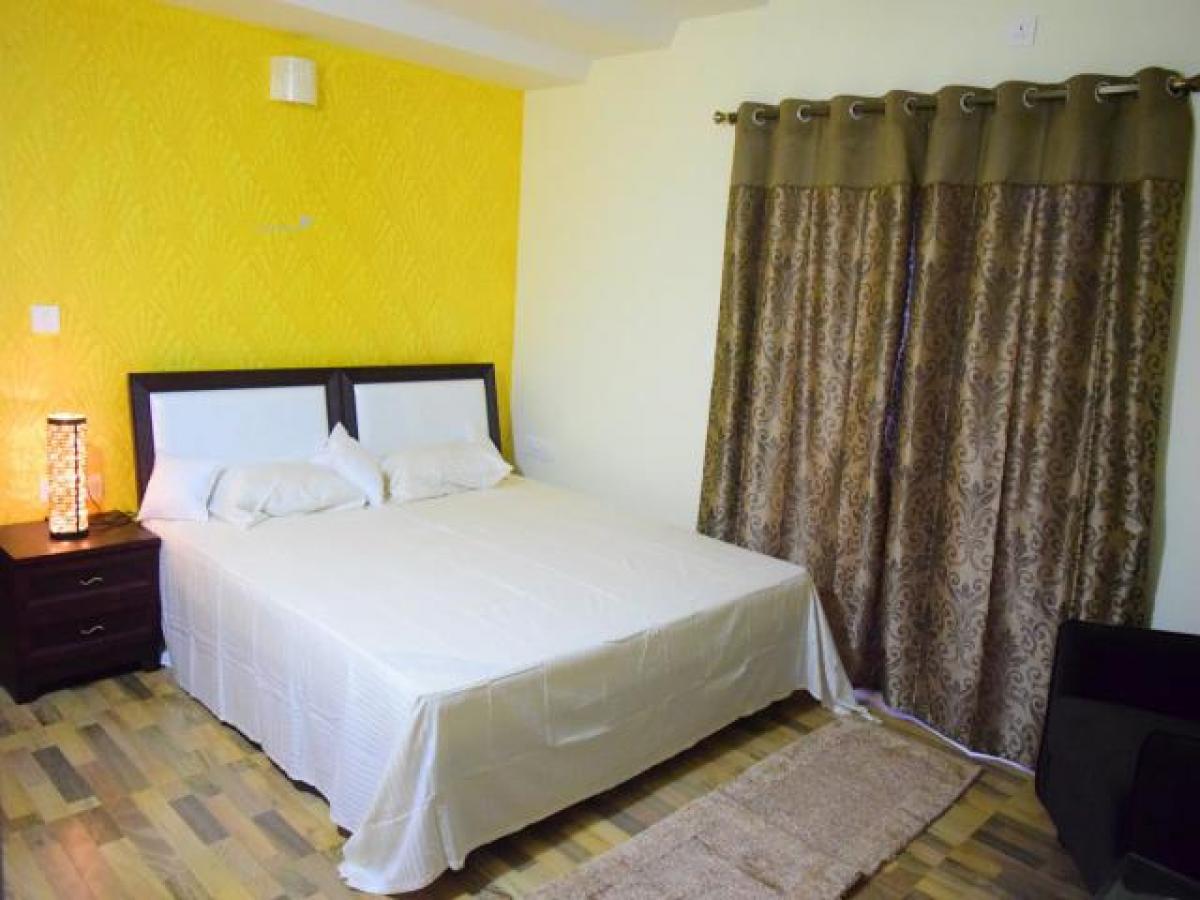 4 bedrooms House in Mumbai, India No. 25346