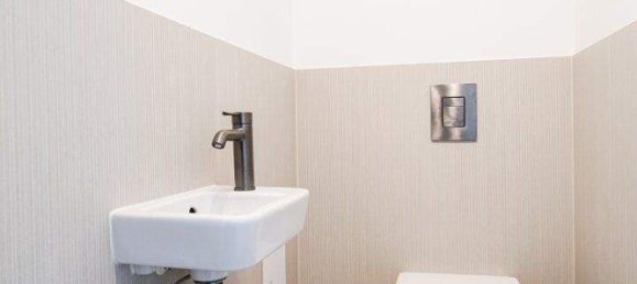 2 rooms Apartment in Wieden, Austria No. 185331 9