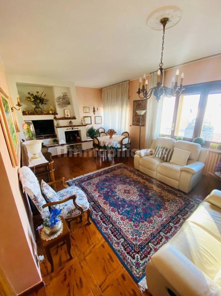 Apartamento de 3 dormitorios en Turin, Italy No. 345596