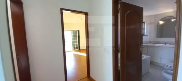 Casa T3 em Almada, Portugal N.º 174936 22