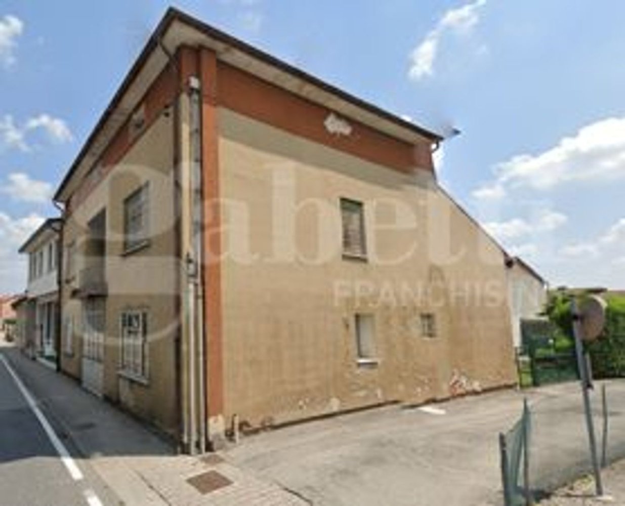 Вилла с 5 комнатами в Веделаго, Италия № 299019