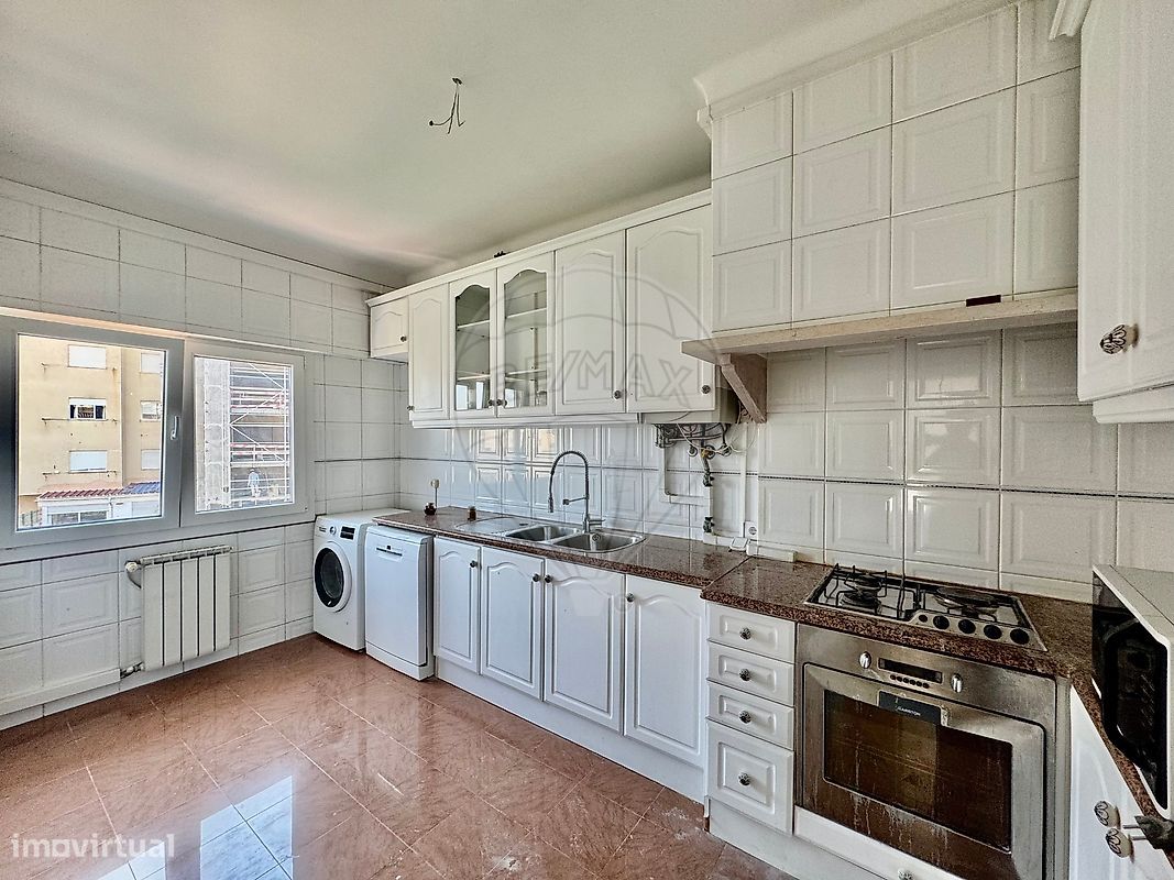 2 Schlafzimmer Wohnung in Loures, Portugal, Nr. 248532