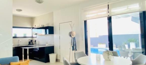 3 bedrooms Villa in Rojales, Spain No. 10542 9