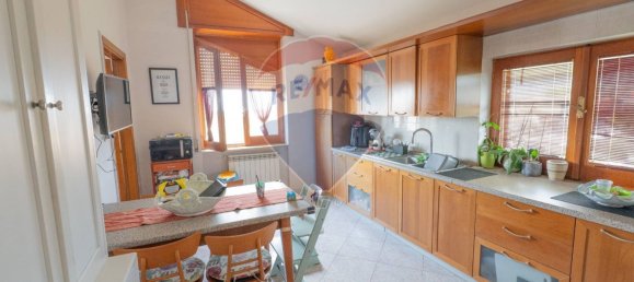 5 bedrooms Villa in Carinola, Italy No. 358203 16