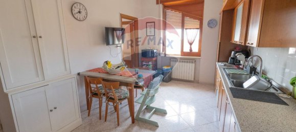 5 bedrooms Villa in Carinola, Italy No. 358203 17