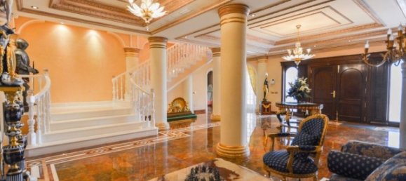 7 bedrooms Villa in Benalmadena, Spain No. 21546 25