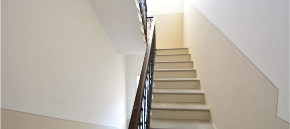 Edifício em San Colombano al Lambro, Italy 367 m² N.º 9679 72